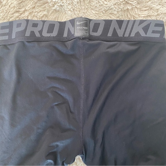 NIKE PRO COMPRESSION - Picture 4 of 7
